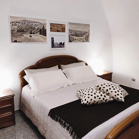 B&B Sotto L'Arco Гравина ин Пулия Екстериор снимка