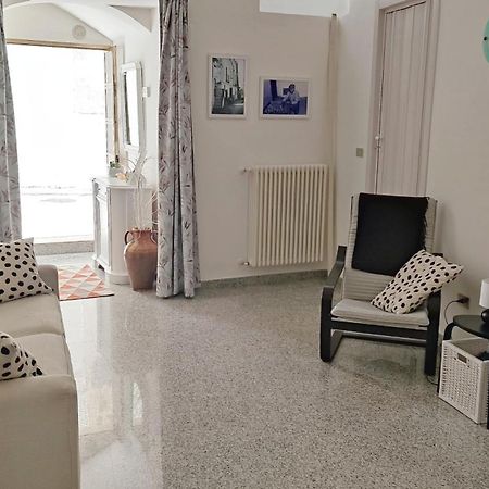 B&B Sotto L'Arco Гравина ин Пулия Екстериор снимка