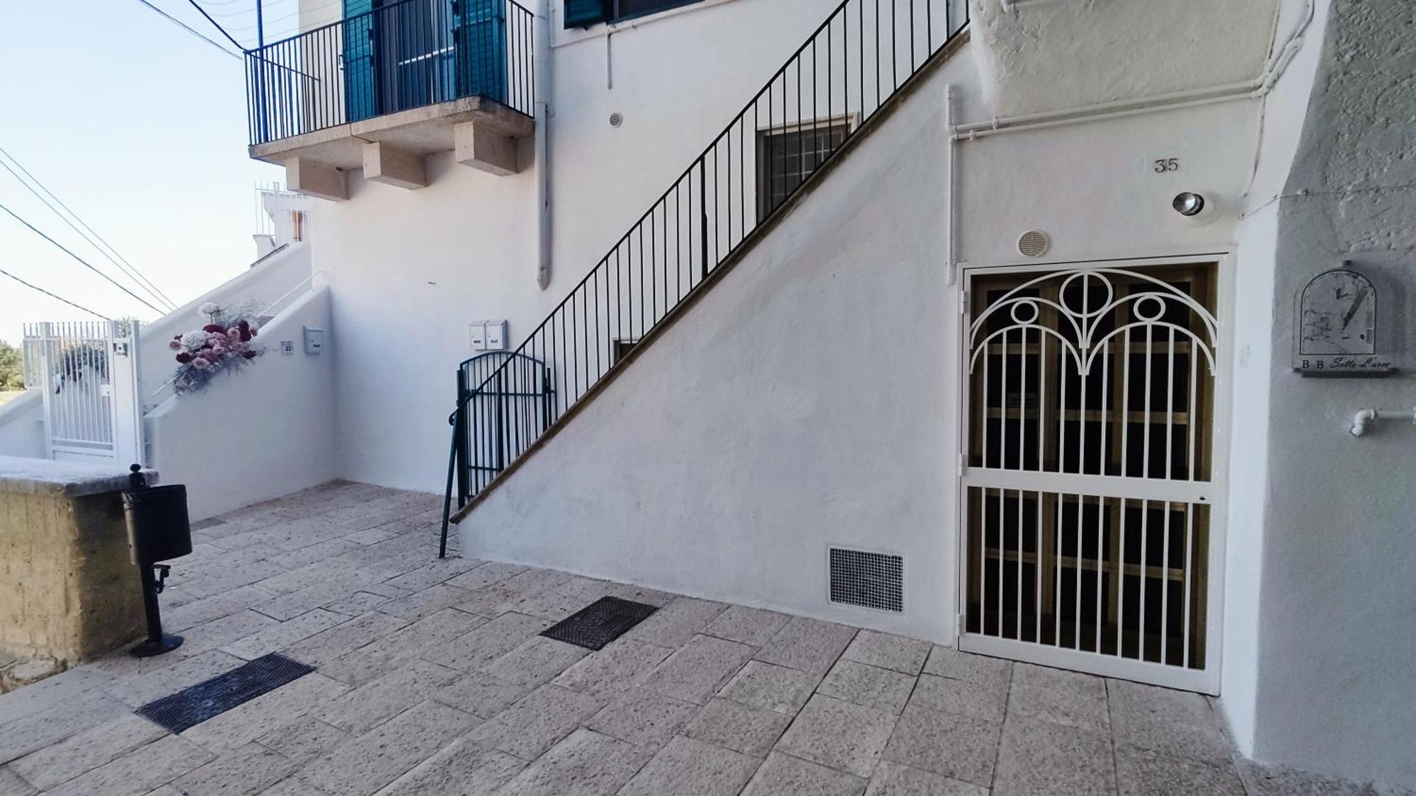 B&B Sotto L'Arco Гравина ин Пулия Екстериор снимка